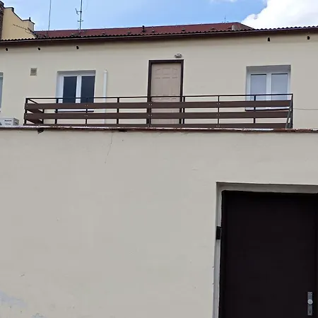 Apartament Apartman Melnik 330 *