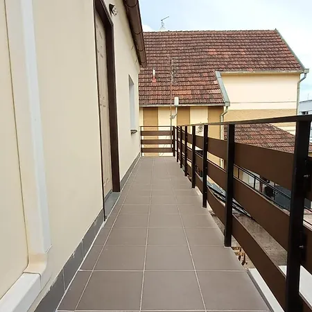Apartament Apartman Melnik 330 *